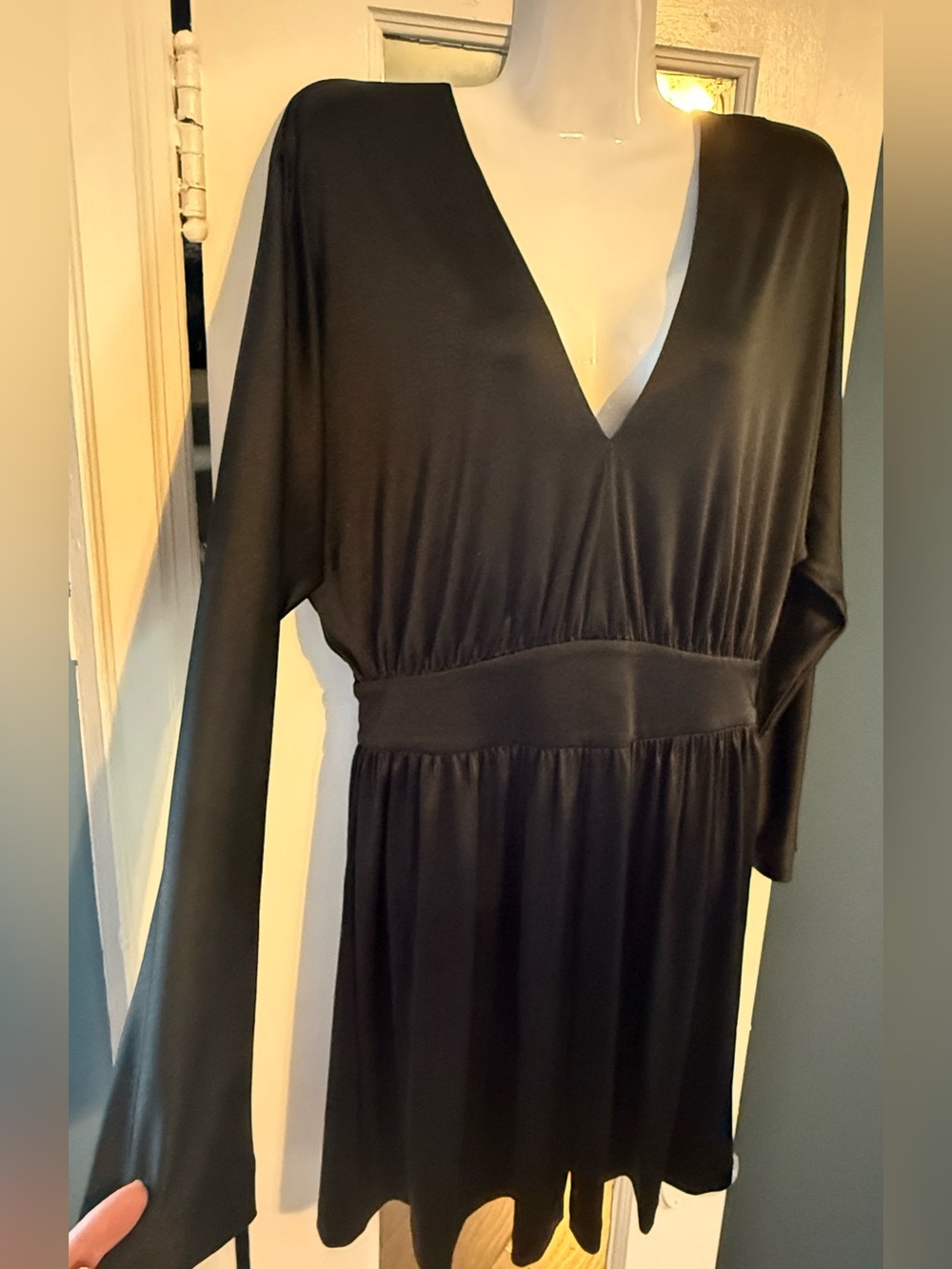 Halston Heritage NWT Black Deep V Neck Dolman Sleeve Cocktail Mini Dress M